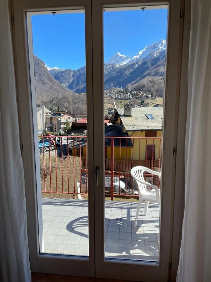 Villa Irma Chiesa in Valmalenco Apartment